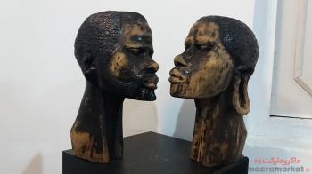 مجسمه چوبی آفریقایی وارداتی عتیقه 